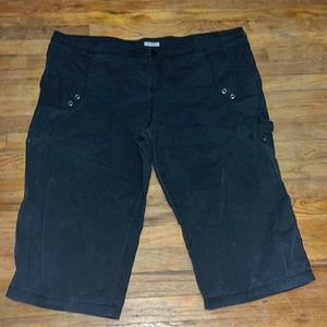 Blue fashion bug cargo capris